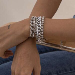 Trendy Women's Cubands Buckle Thick Bracelets with Sparkling Diamond