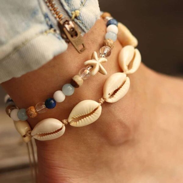 Sea Shell Anklet Bracelet - Handmade Beach Jewelry. Perfect for a day at the beach or for adding a touch of the beach to your everyday style