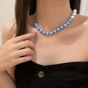 Blue and White Pearl Necklace with Four-Pointed Star