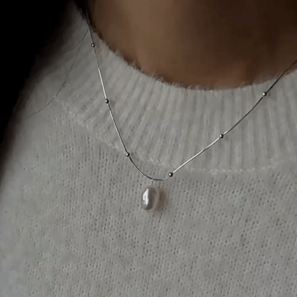 Sterling Silver Simple Luxury Necklace | Elegant and Timeless Design