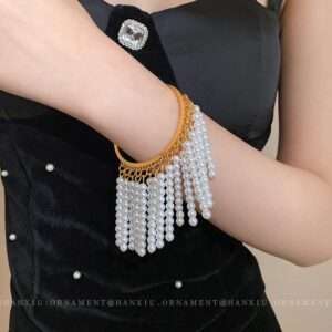 Pearl Bracelet for Women - Fashionable Hand Accessories